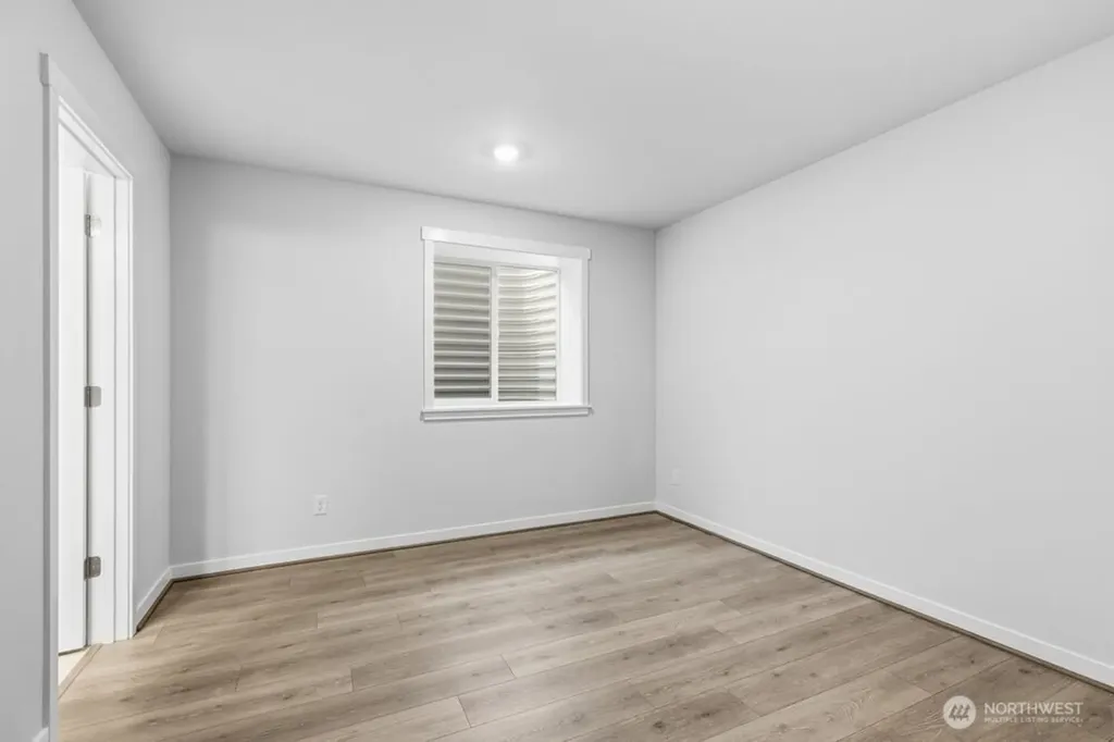 13210 NE 127th Way Kirkland WA 98034