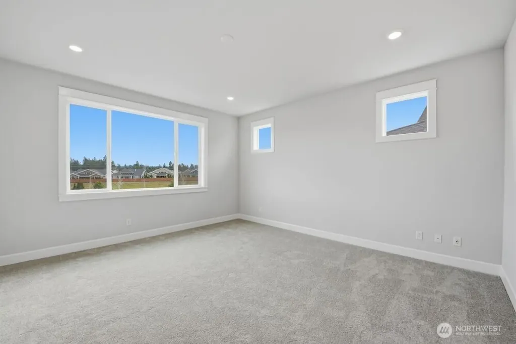 2926 Balsamroot Drive SE Lacey WA 98513