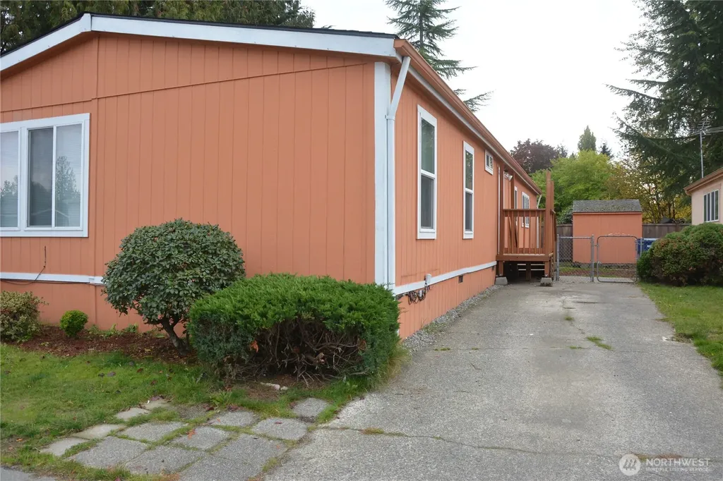 31600 126th Avenue SE Auburn WA 98092