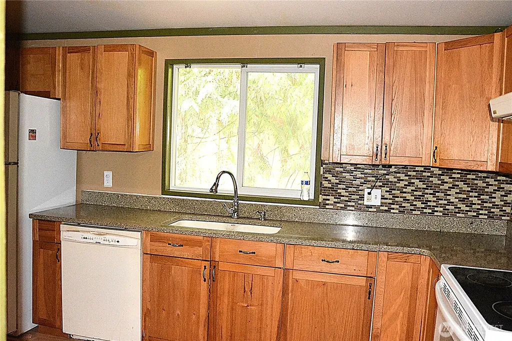 31600 126th Avenue SE Auburn WA 98092