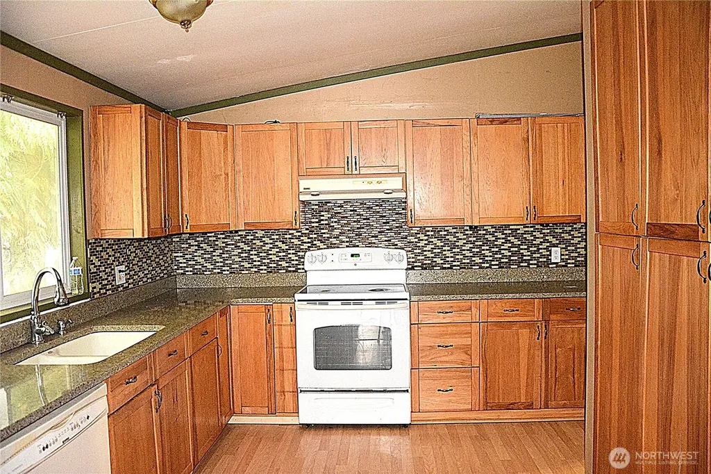 31600 126th Avenue SE Auburn WA 98092