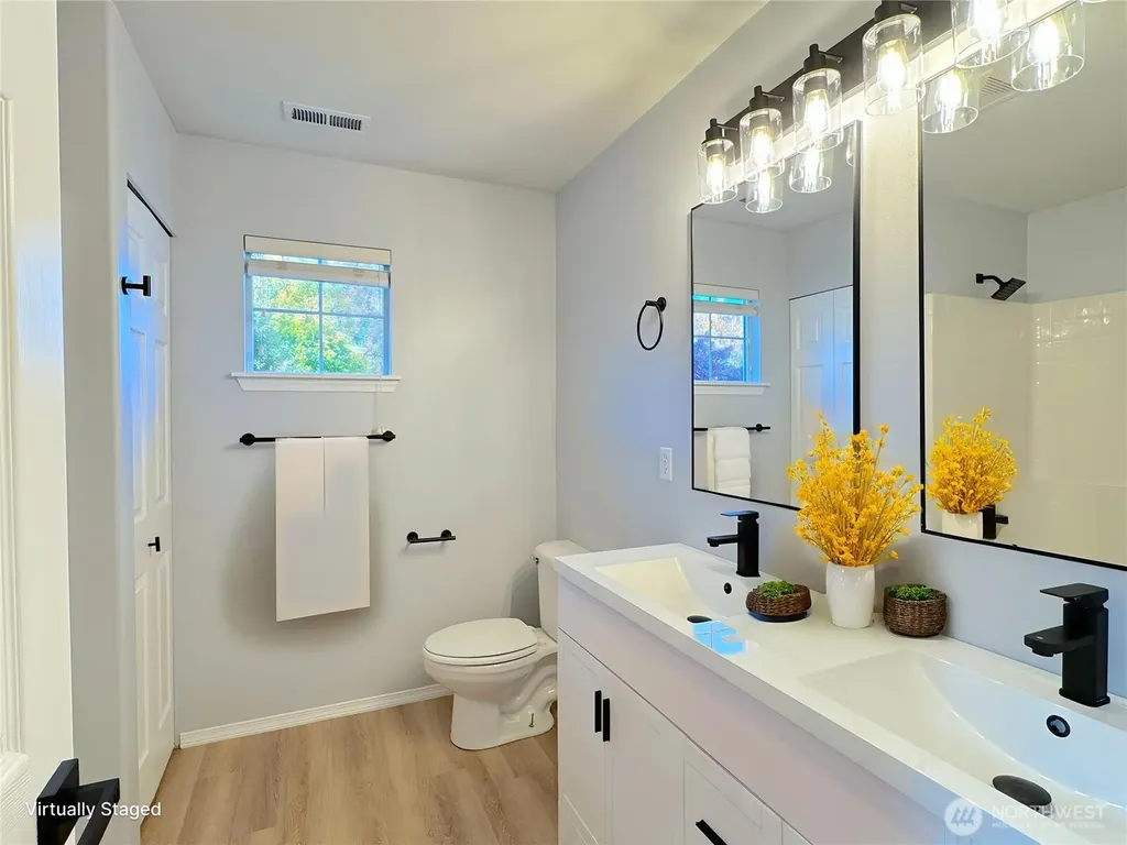 23515 SE 243rd Place Maple Valley WA 98038