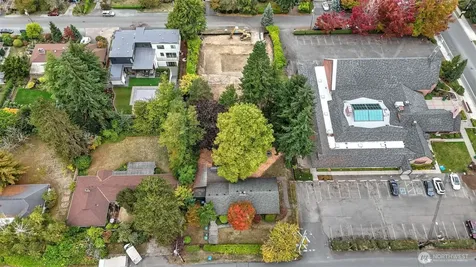 4025 86th Avenue SE Mercer Island WA 98040