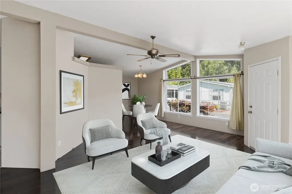 318 Peacock Lane Kelso WA 98626