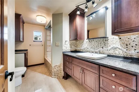 212 Grandview Avenue Camano Island WA 98282