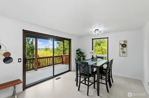 13133 66th Place NE Kirkland WA 98034
