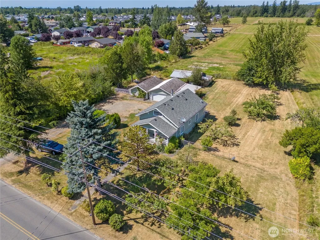 1676 Collins Road Buckley WA 98321