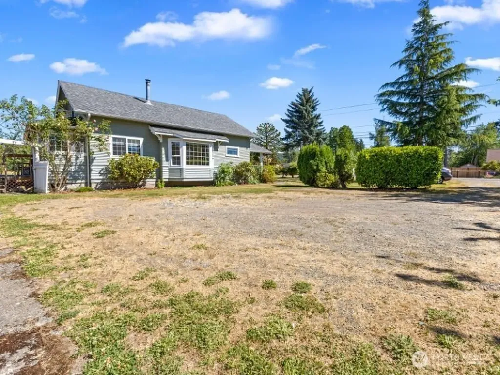 1676 Collins Road Buckley WA 98321