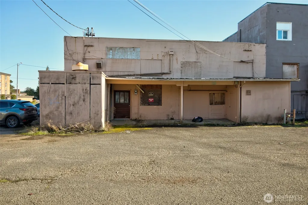 608 8th Street Hoquiam WA 98550