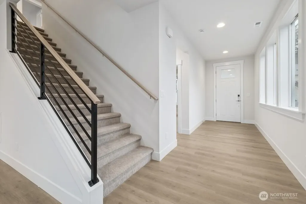 18011 SE 250th Place Covington WA 98042