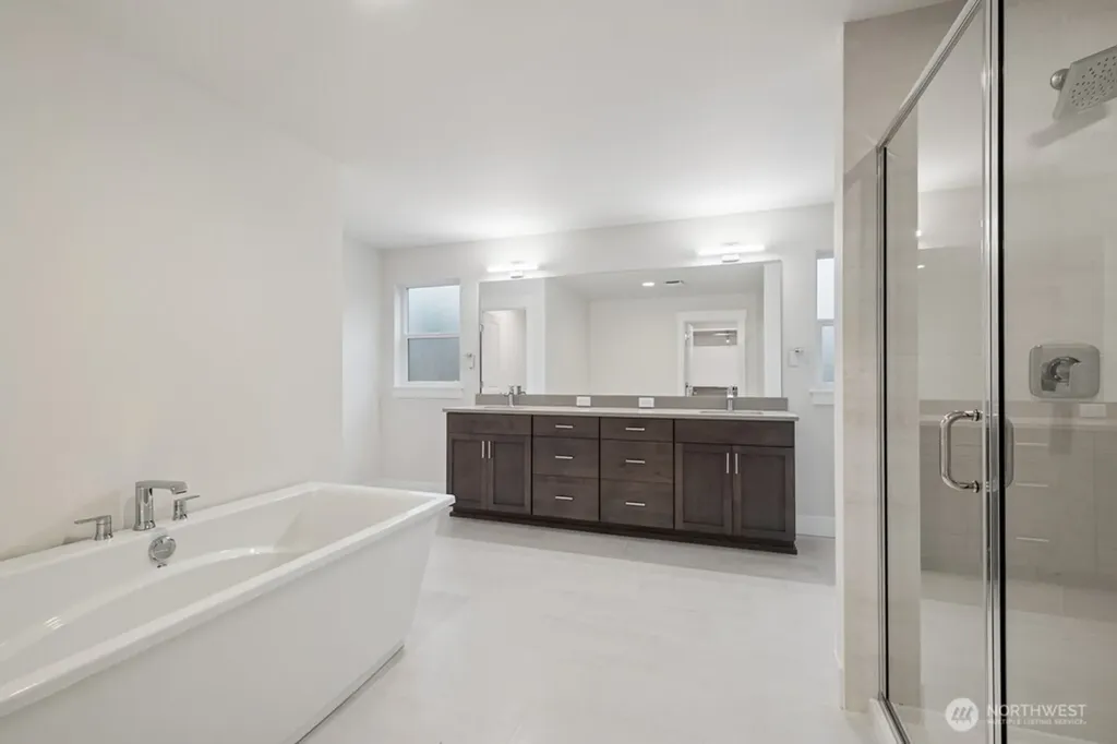 18011 SE 250th Place Covington WA 98042