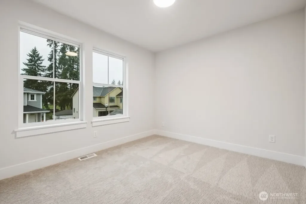 18011 SE 250th Place Covington WA 98042