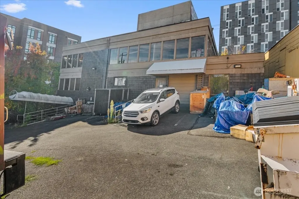 150 12th Avenue Seattle WA 98102