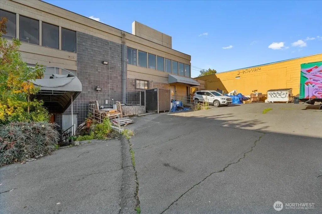 150 12th Avenue Seattle WA 98102