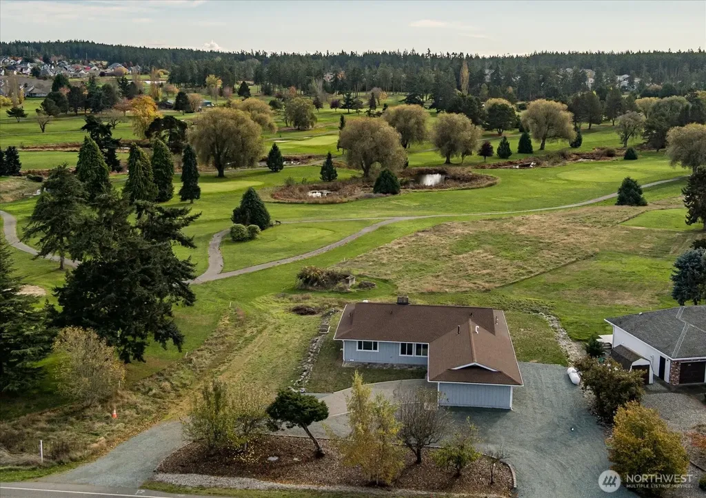 2312 Fairway Lane Oak Harbor WA 98277