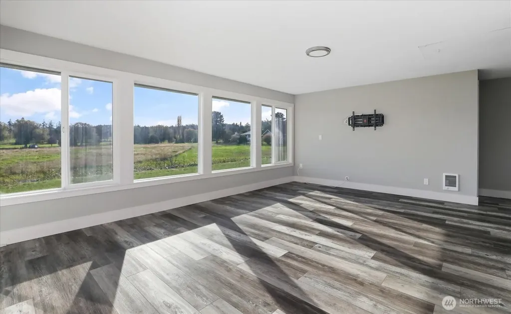2312 Fairway Lane Oak Harbor WA 98277