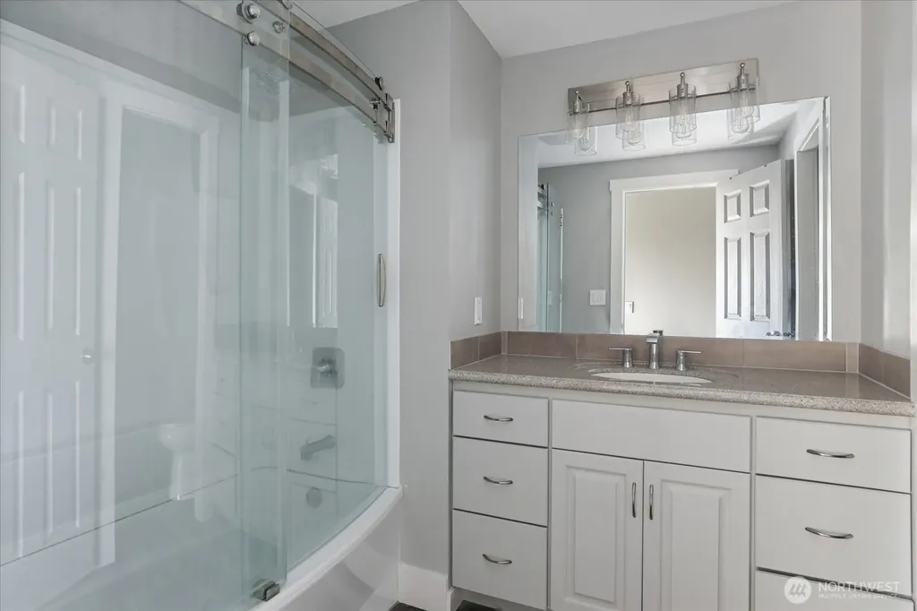 2312 Fairway Lane Oak Harbor WA 98277