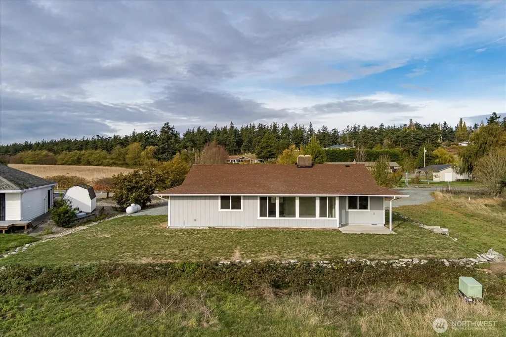 2312 Fairway Lane Oak Harbor WA 98277