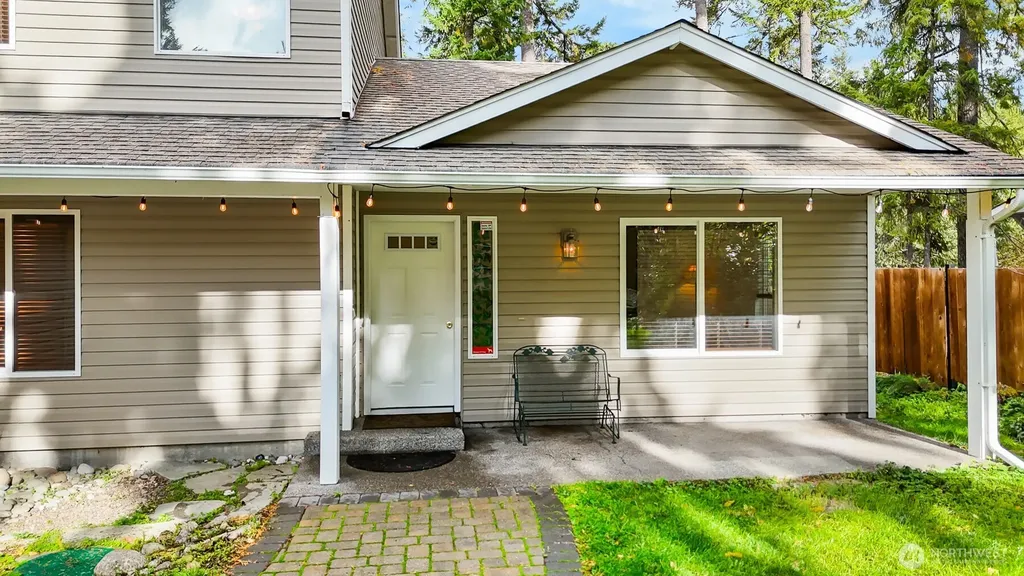 22318 Blue Lake Court SE Yelm WA 98597