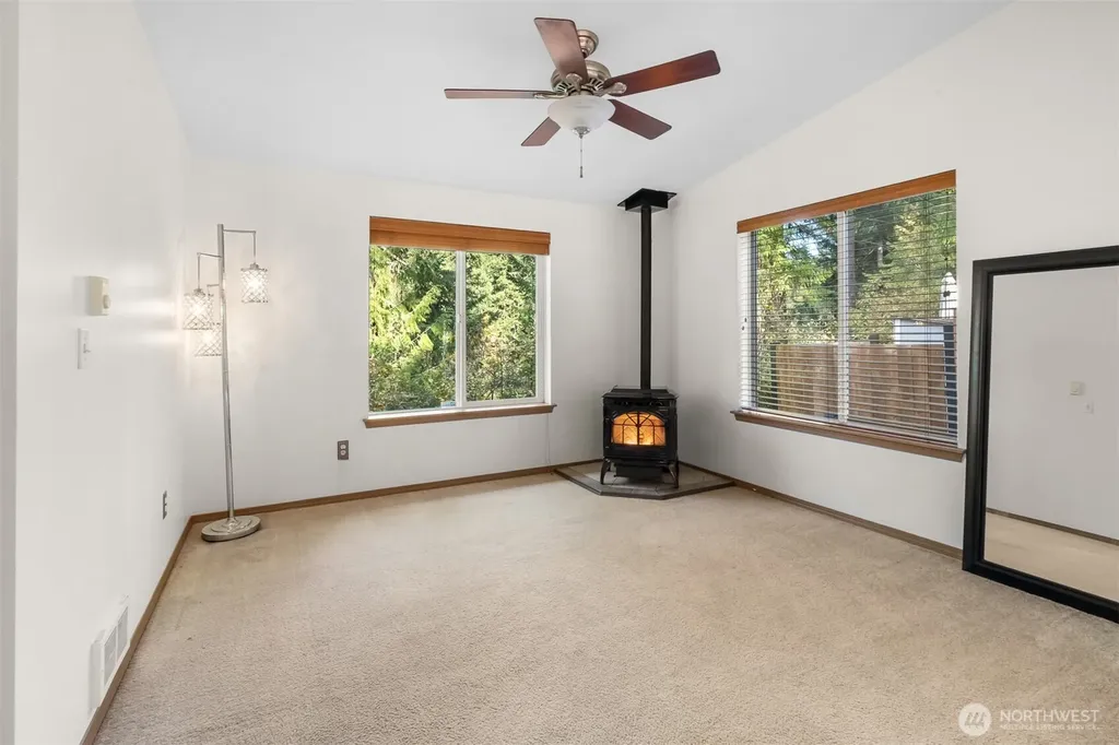22318 Blue Lake Court SE Yelm WA 98597