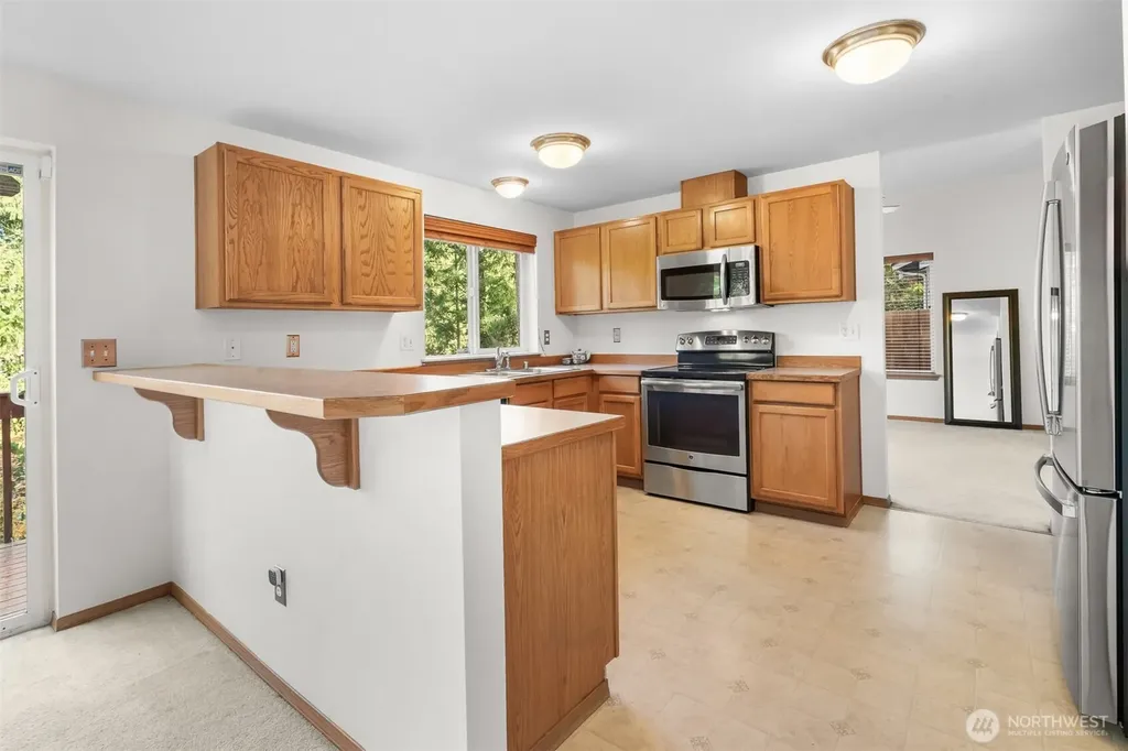 22318 Blue Lake Court SE Yelm WA 98597