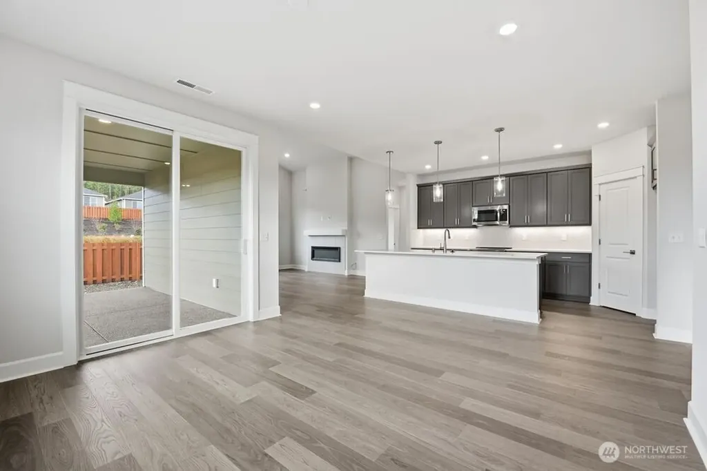 2945 Balsamroot Drive SE Lacey WA 98513
