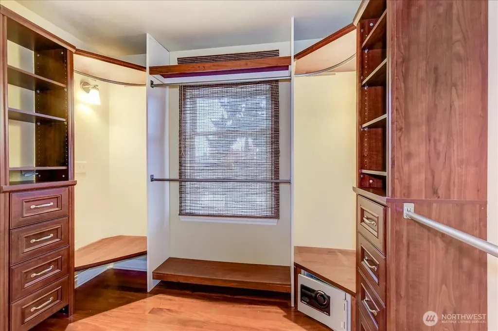 1313 Washington Street Sumner WA 98390