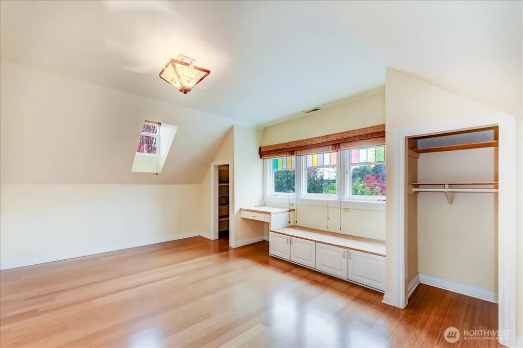 1313 Washington Street Sumner WA 98390