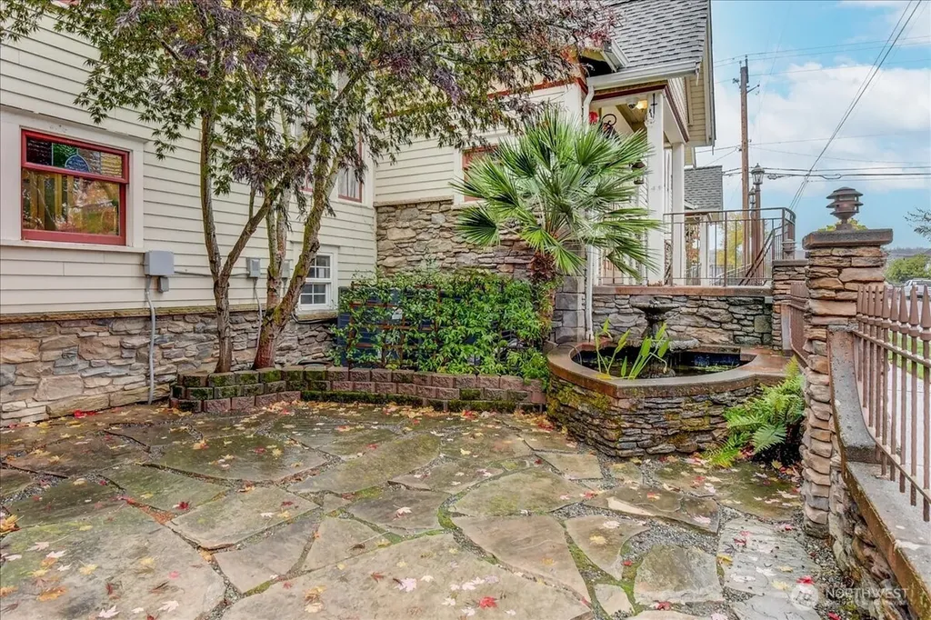 1313 Washington Street Sumner WA 98390