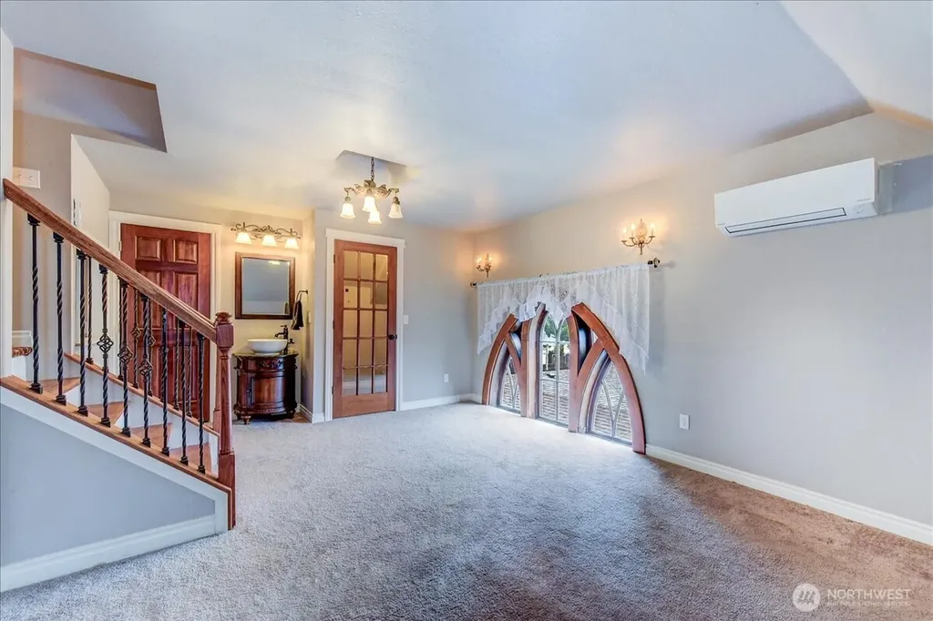 1313 Washington Street Sumner WA 98390