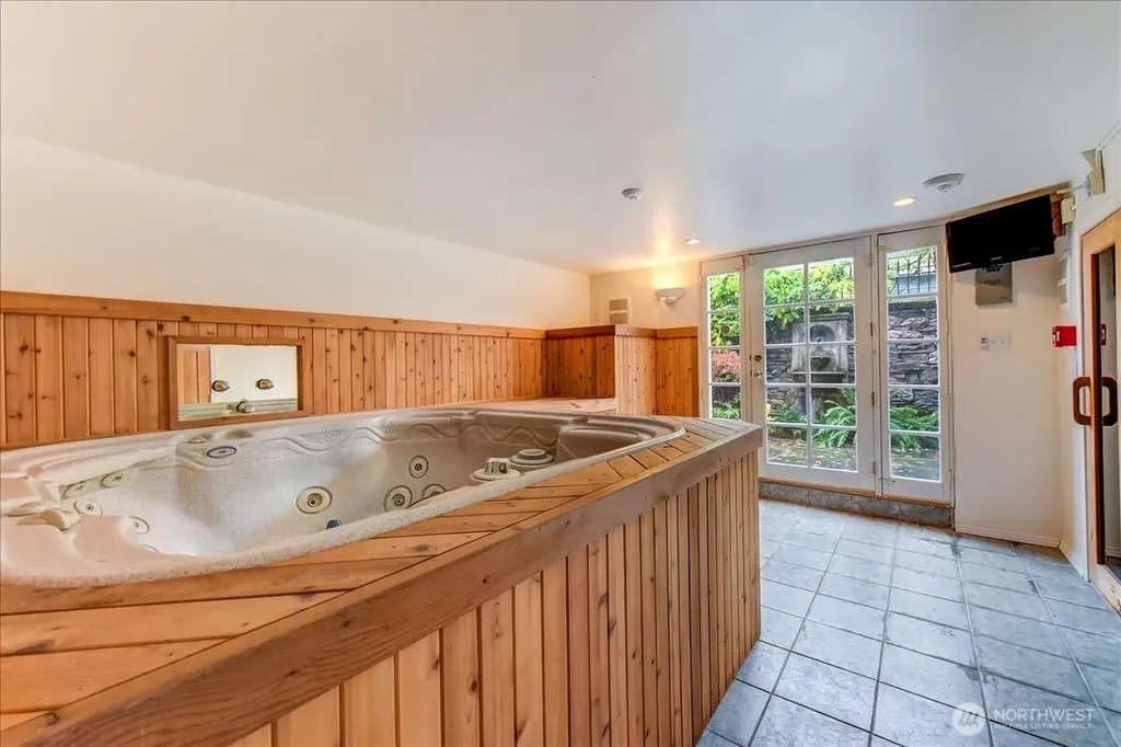 1313 Washington Street Sumner WA 98390