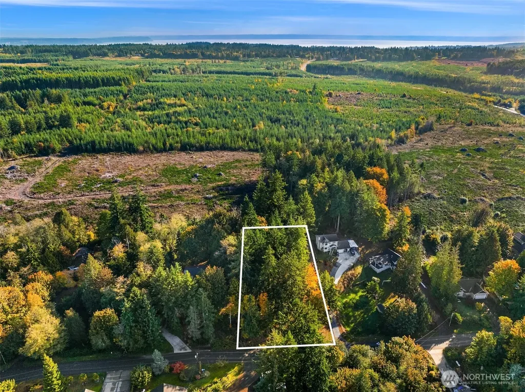 34464 Bridge View Drive NE Kingston WA 98346