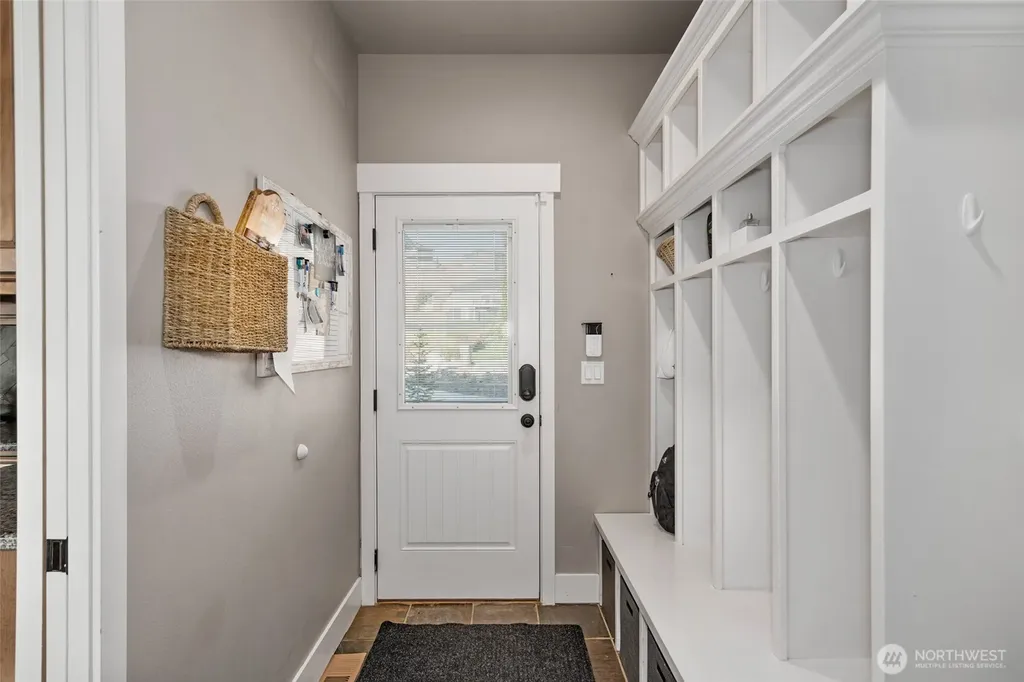 12 Elizabeth Court Wenatchee WA 98801
