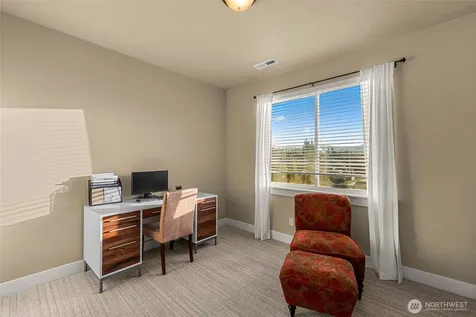 12 Elizabeth Court Wenatchee WA 98801