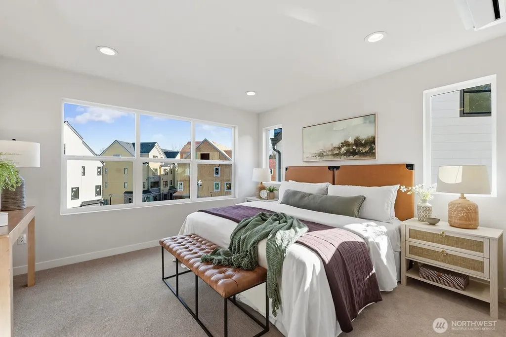 706 Newport Way NW Issaquah WA 98027