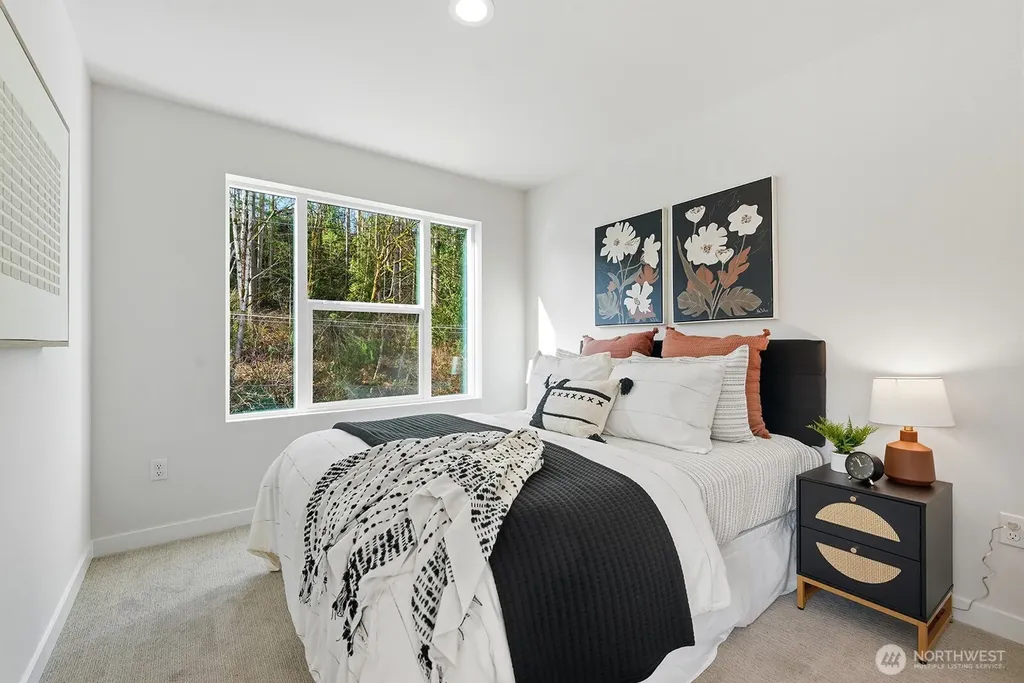 706 Newport Way NW Issaquah WA 98027