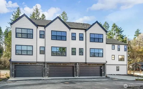 706 Newport Way NW Issaquah WA 98027