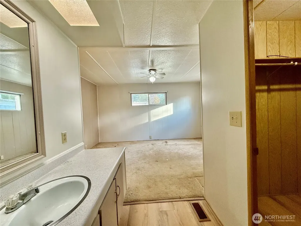 3909 E Fourth Plain Boulevard Vancouver WA 98661