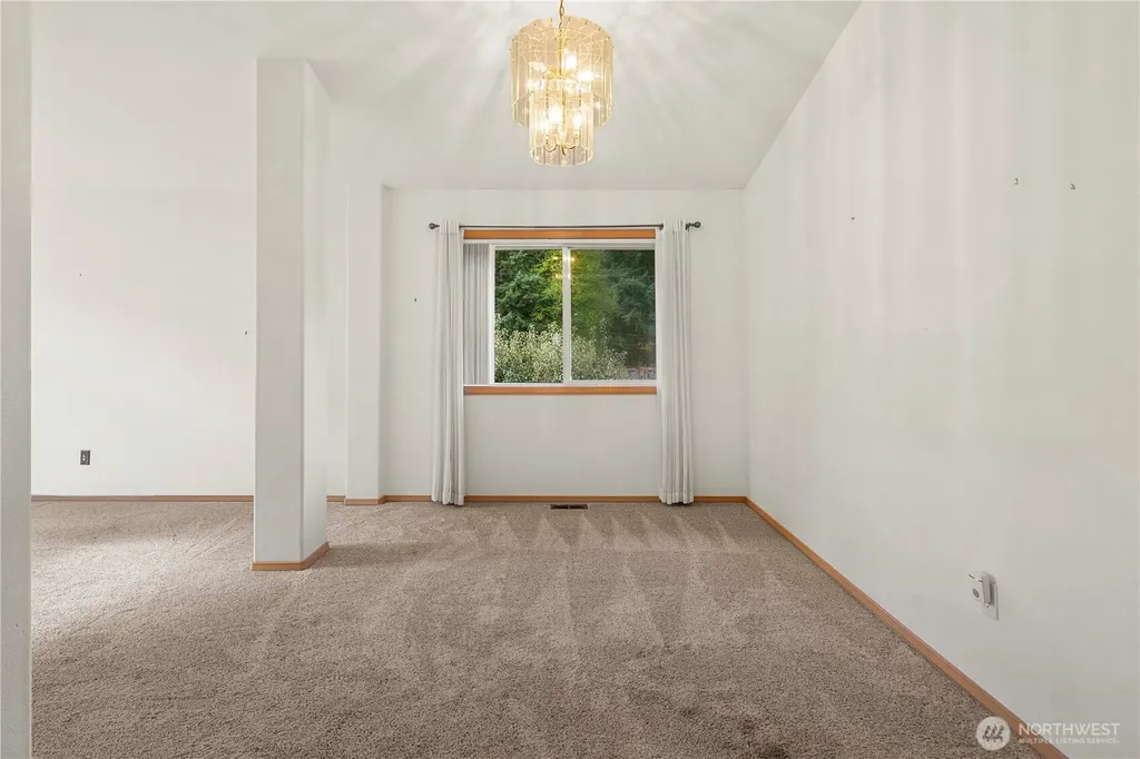 21103 16th Street E Lake Tapps WA 98391
