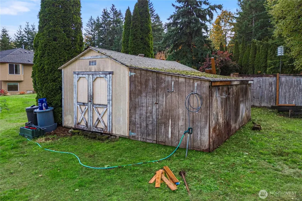 21103 16th Street E Lake Tapps WA 98391
