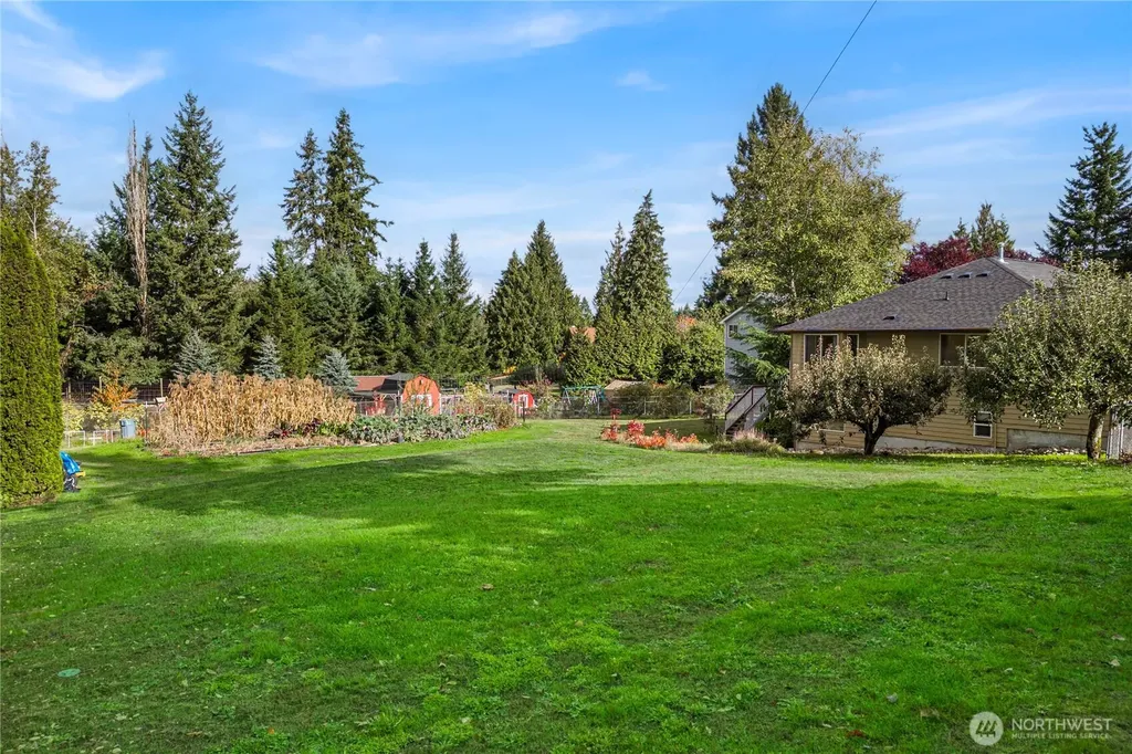 21103 16th Street E Lake Tapps WA 98391