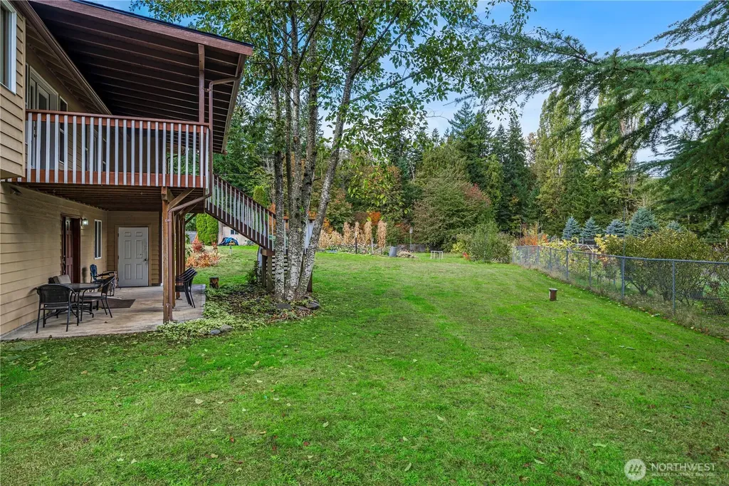 21103 16th Street E Lake Tapps WA 98391