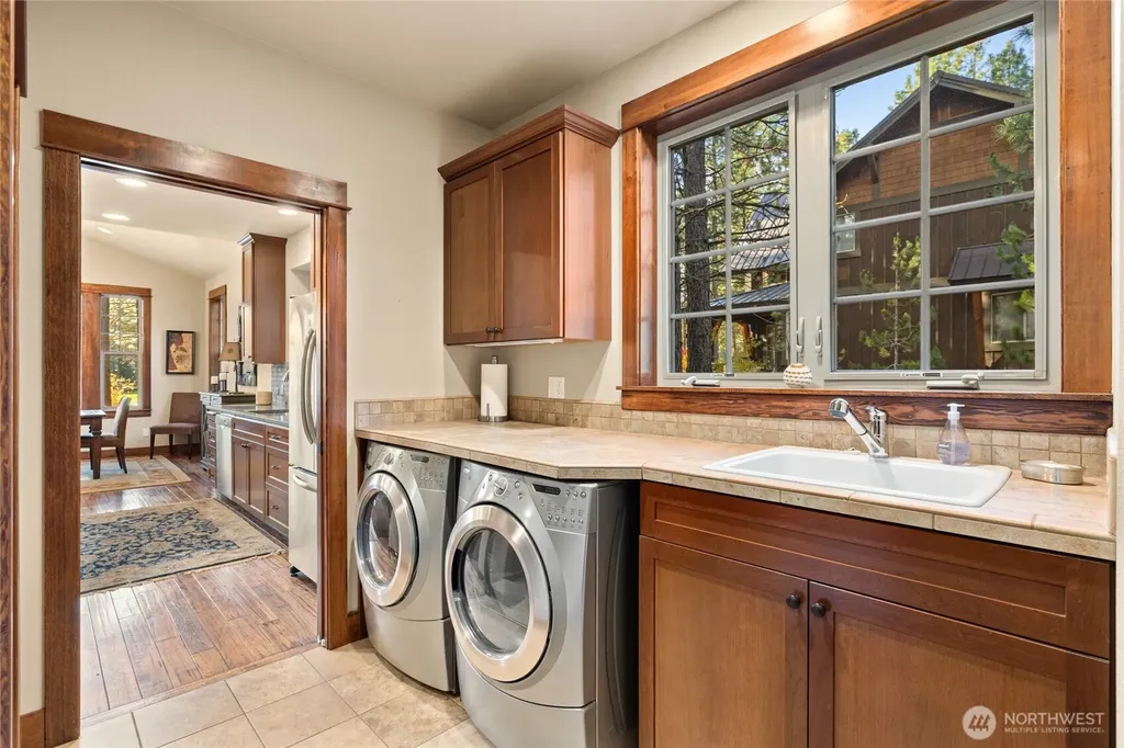 460 Equinox Drive Cle Elum WA 98922