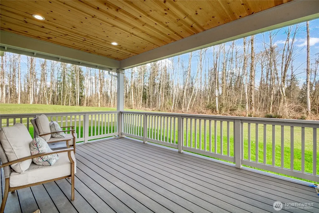 26807 3rd Avenue NE Arlington WA 98223