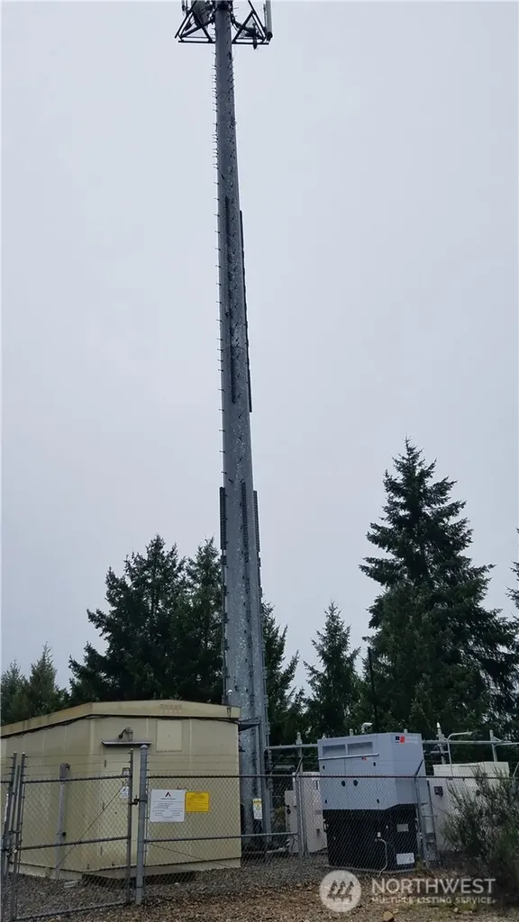 1140 W California Road Shelton WA 98584