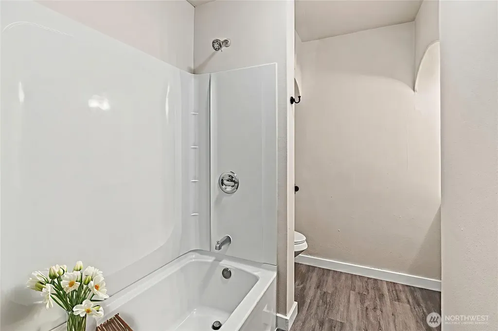 802 NW 5th Circle Camas WA 98607