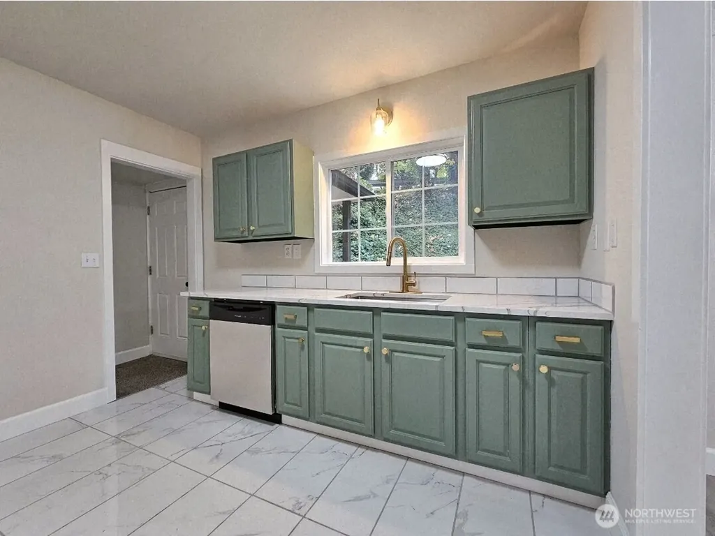 802 NW 5th Circle Camas WA 98607