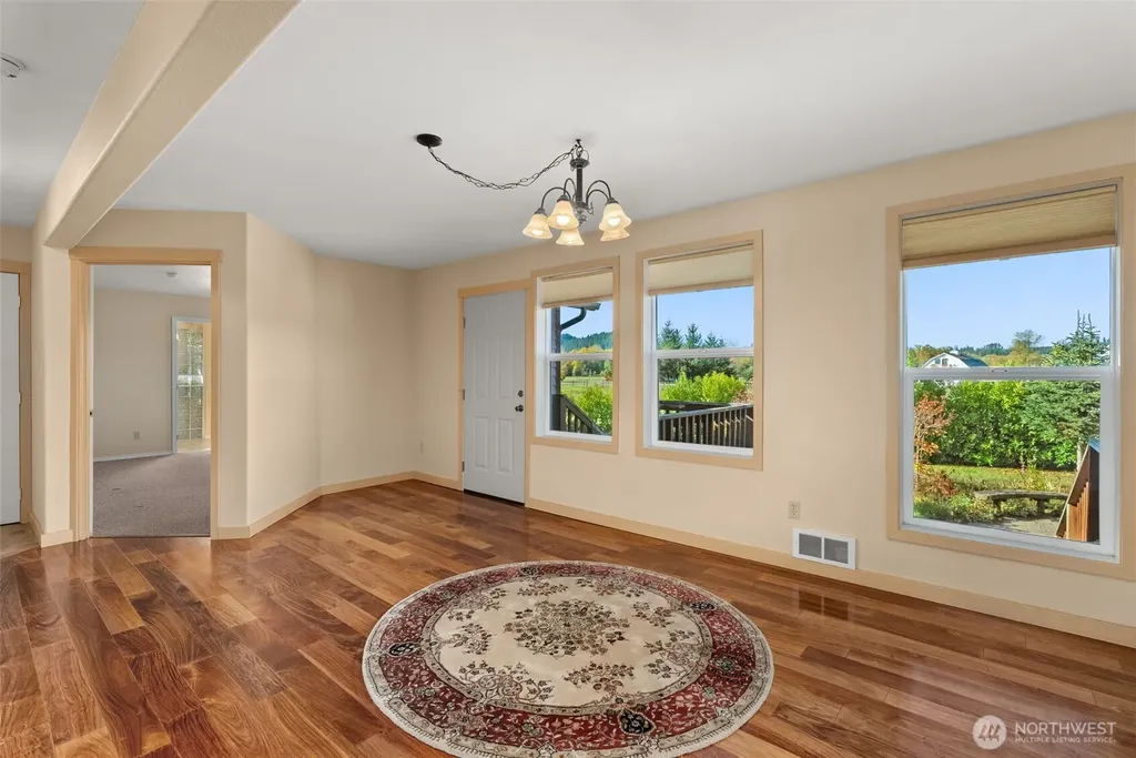 395 Ceres Hill Road Chehalis WA 98532
