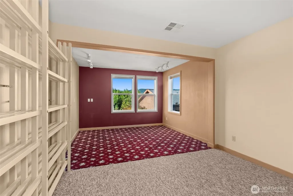 395 Ceres Hill Road Chehalis WA 98532