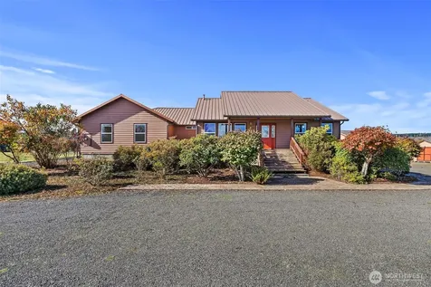 395 Ceres Hill Road Chehalis WA 98532